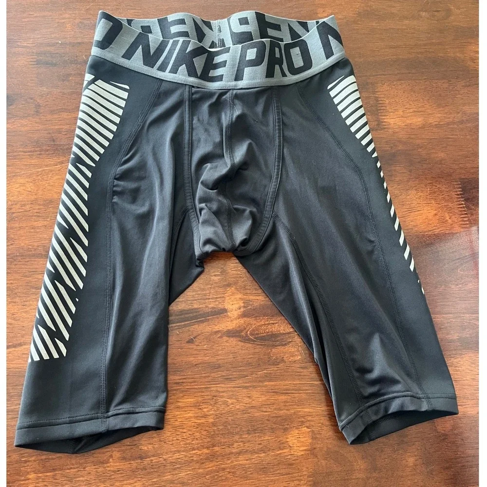 Nike Pro nike pro